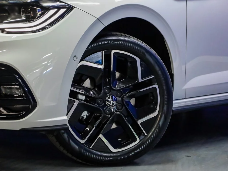 New 2026 Volkswagen Polo hatch 1.0TSI R-Line - VW Bryanston New 2026 Volkswagen Polo hatch 1.0TSI R-Line - VW Bryanston