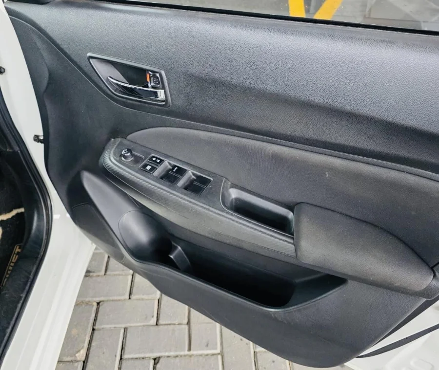 Used 2023 Suzuki Swift 1.2 GL manual - Driverite Northcliff