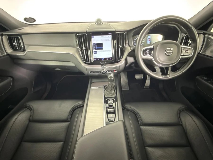 Used 2022 Volvo XC60 D4 AWD R-Design - WeBuyCars The Dome Used 2022 Volvo XC60 D4 AWD R-Design - WeBuyCars The Dome