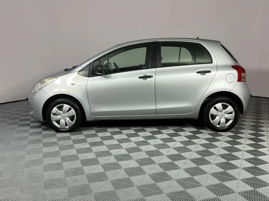 Used 2006 Toyota Yaris 1.3 5-door T3 - WeBuyCars Brackenfell Cape Town Used 2006 Toyota Yaris 1.3 5-door T3 - WeBuyCars Brackenfell Cape Town