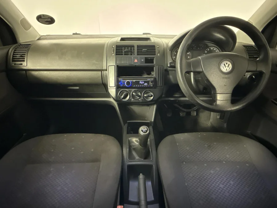 Used 2009 Volkswagen Polo 1.6 Trendline - WeBuyCars Durban