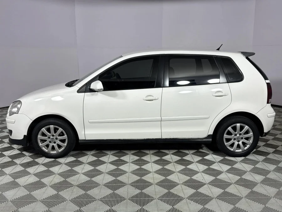 Used 2009 Volkswagen Polo 1.6 Trendline - WeBuyCars Durban