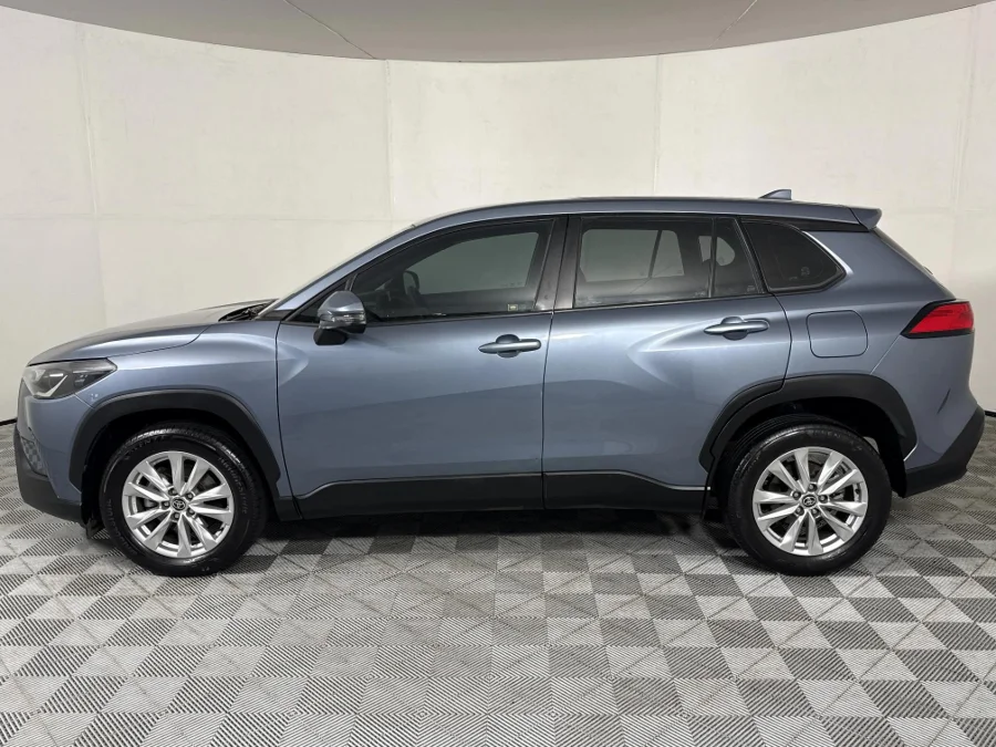 Used 2022 Toyota Corolla Cross 1.8 Xi - WeBuyCars The Dome