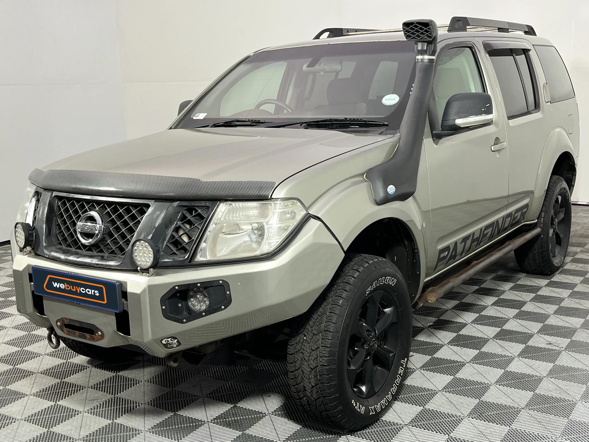 Used 2013 Nissan Pathfinder 2.5dCi SE auto