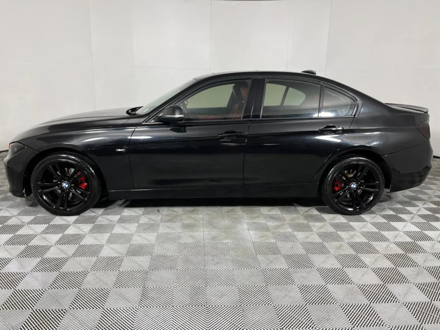 Used 2013 BMW 3 Series 320i Sport auto - WeBuyCars The Dome Used 2013 BMW 3 Series 320i Sport auto - WeBuyCars The Dome