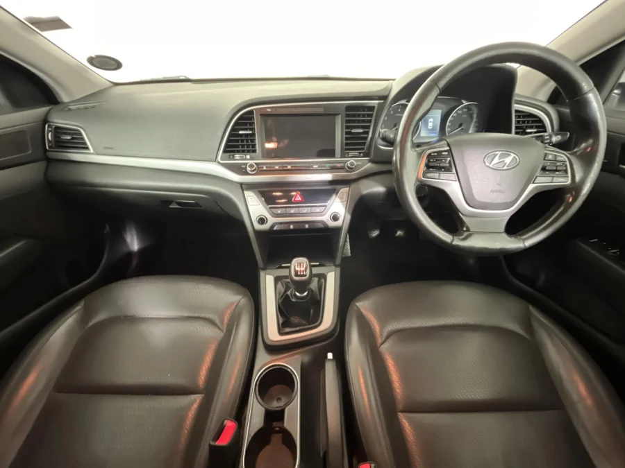 Used 2019 Hyundai Elantra 1.6 Executive - WeBuyCars The Dome Used 2019 Hyundai Elantra 1.6 Executive - WeBuyCars The Dome