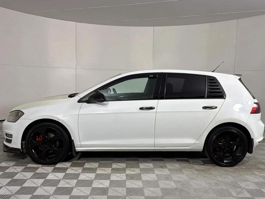 Used 2015 Volkswagen Golf 1.4TSI Trendline - WeBuyCars Polokwane Used 2015 Volkswagen Golf 1.4TSI Trendline - WeBuyCars Polokwane