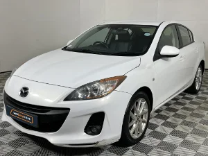 Used 2014 Mazda Mazda3 sedan 1.6 Dynamic