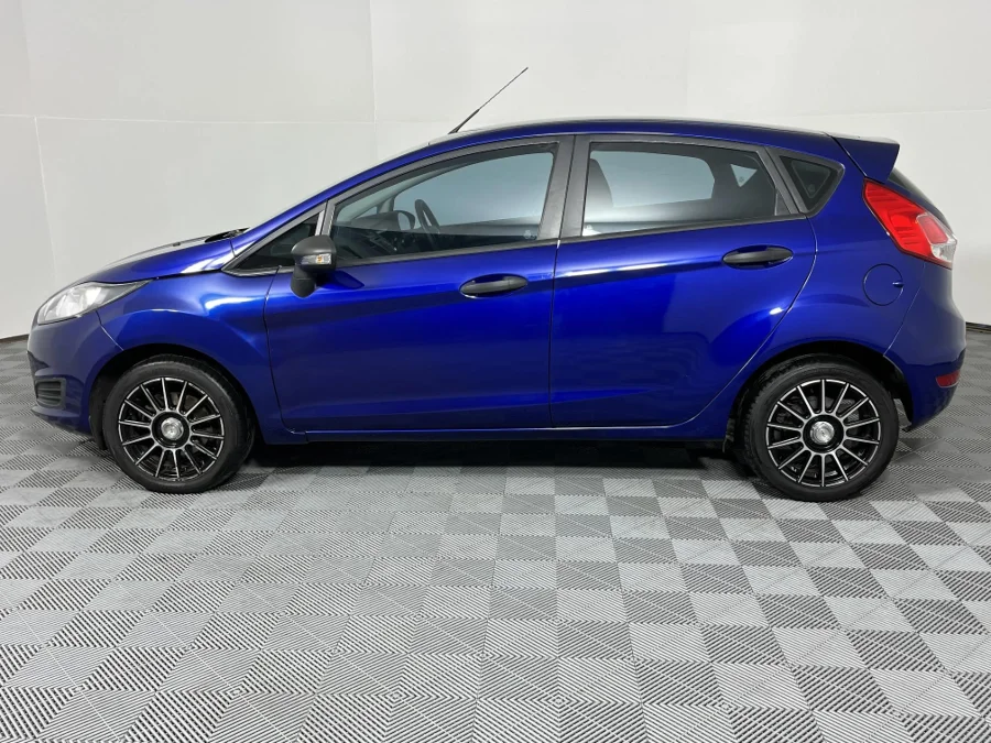 Used 2017 Ford Fiesta 5-door 1.4 Ambiente - WeBuyCars Montana