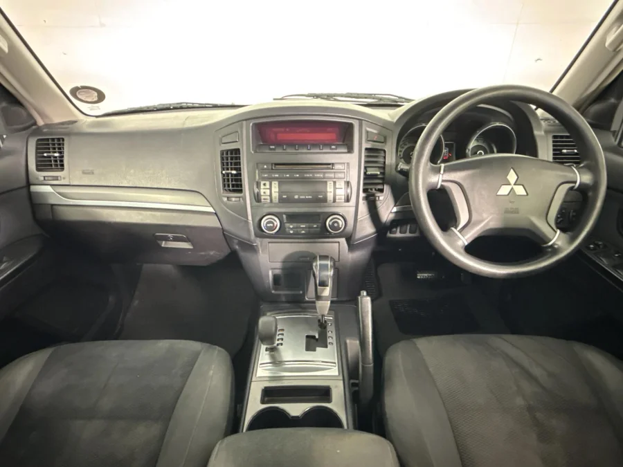 Used 2007 Mitsubishi Pajero 5-door 3.2DI-D GLS - WeBuyCars George Used 2007 Mitsubishi Pajero 5-door 3.2DI-D GLS - WeBuyCars George