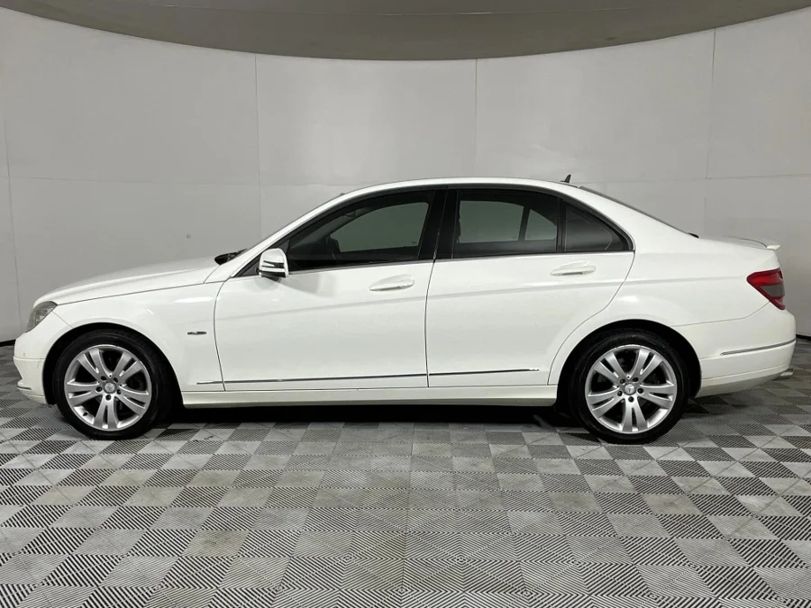 Used 2010 Mercedes-Benz C-Class C220CDI Classic - WeBuyCars Riverhorse Used 2010 Mercedes-Benz C-Class C220CDI Classic - WeBuyCars Riverhorse
