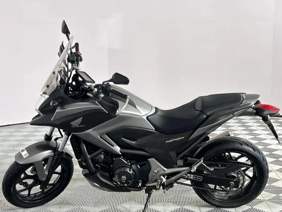 Preloaded Image 13