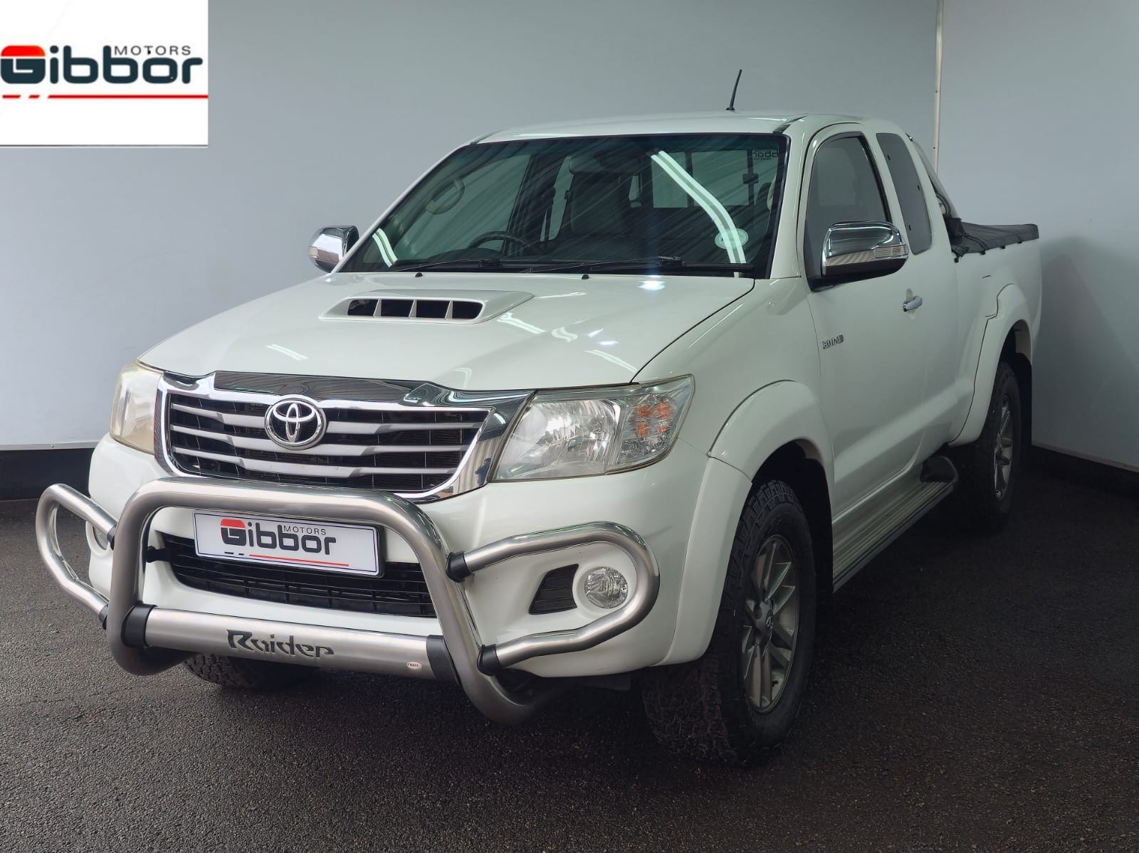 Used 2013 Toyota Hilux 3.0D-4D Xtra cab Raider