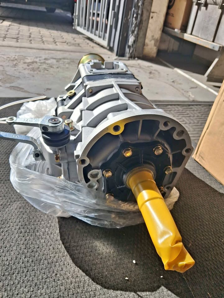 Toyota 3y, 4y Gearboxes for Hiace and Hilux models