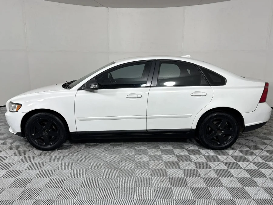 Used 2010 Volvo S40 2.0 - WeBuyCars The Dome