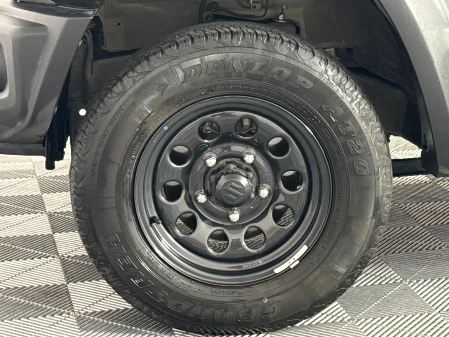 Preloaded Image 3