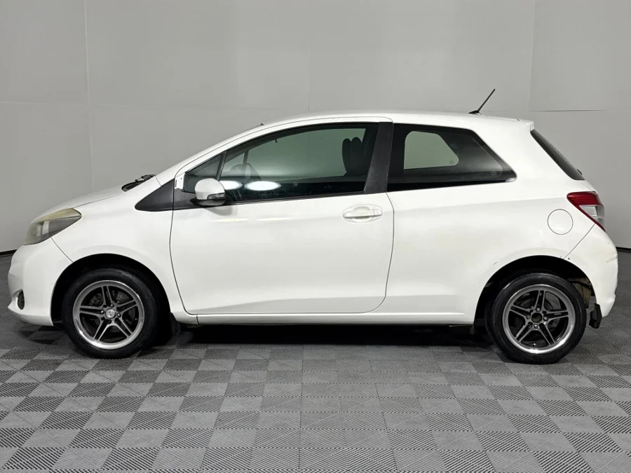 Used 2013 Toyota Yaris 3-door 1.0 XS - WeBuyCars Montana Used 2013 Toyota Yaris 3-door 1.0 XS - WeBuyCars Montana