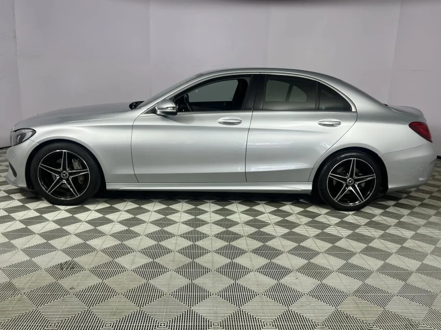 Used 2017 Mercedes-Benz C-Class C180 AMG Line auto - WeBuyCars Durban