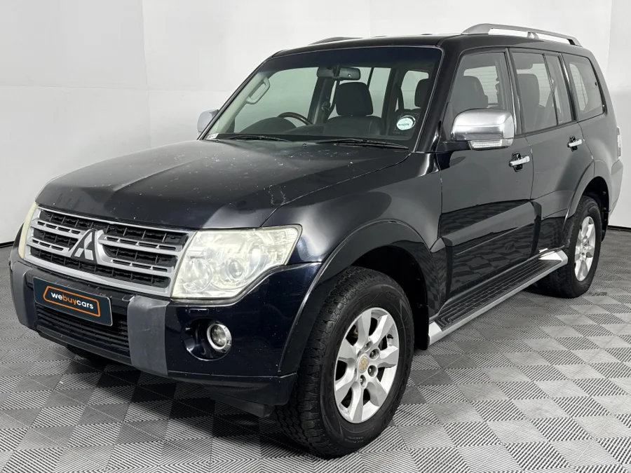 Used 2010 Mitsubishi Pajero 5-door 3.2DI-D GLS - WeBuyCars Lansdowne Used 2010 Mitsubishi Pajero 5-door 3.2DI-D GLS - WeBuyCars Lansdowne