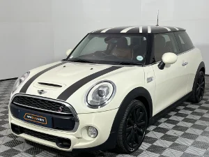 Used 2017 MINI Hatch Cooper S Hatch 3-door Seven 7 Used 2017 MINI Hatch Cooper S Hatch 3-door Seven 7