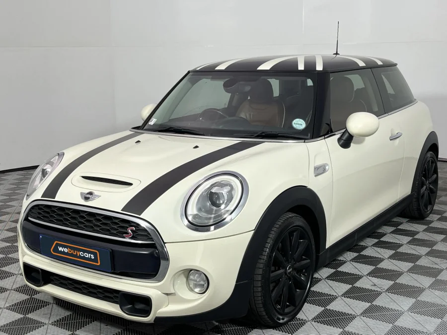 Used 2017 MINI Hatch Cooper S Hatch 3-door Seven 7 - WeBuyCars Germiston Used 2017 MINI Hatch Cooper S Hatch 3-door Seven 7 - WeBuyCars Germiston
