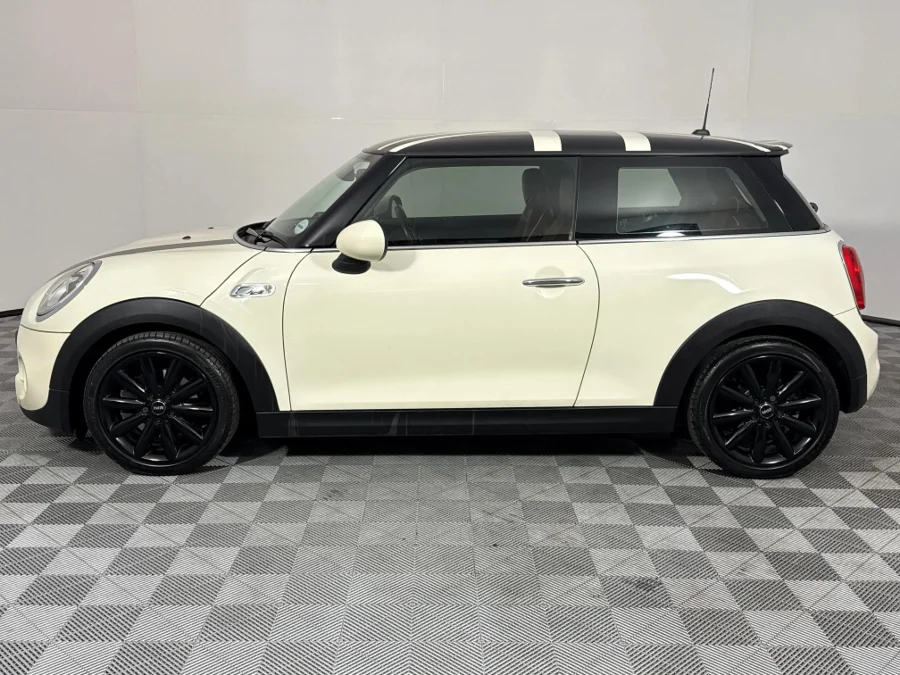 Used 2017 MINI Hatch Cooper S Hatch 3-door Seven 7 - WeBuyCars Germiston Used 2017 MINI Hatch Cooper S Hatch 3-door Seven 7 - WeBuyCars Germiston