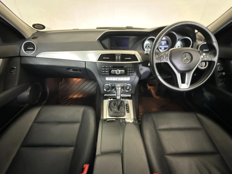 Used 2013 Mercedes-Benz C-Class C200 estate Classic auto - WeBuyCars JHB South Used 2013 Mercedes-Benz C-Class C200 estate Classic auto - WeBuyCars JHB South
