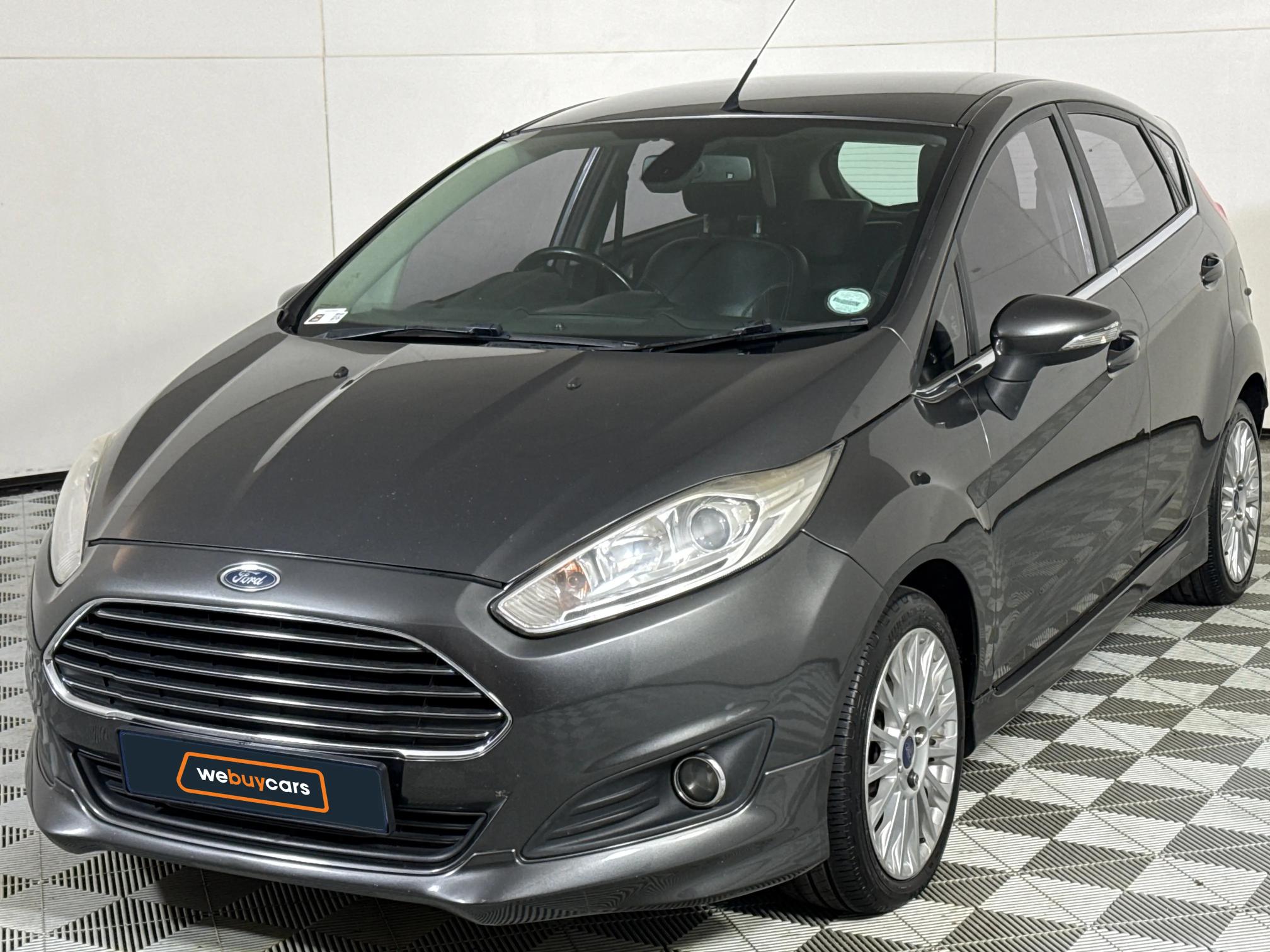 Used 2017 Ford Fiesta 5-door 1.0T Titanium auto