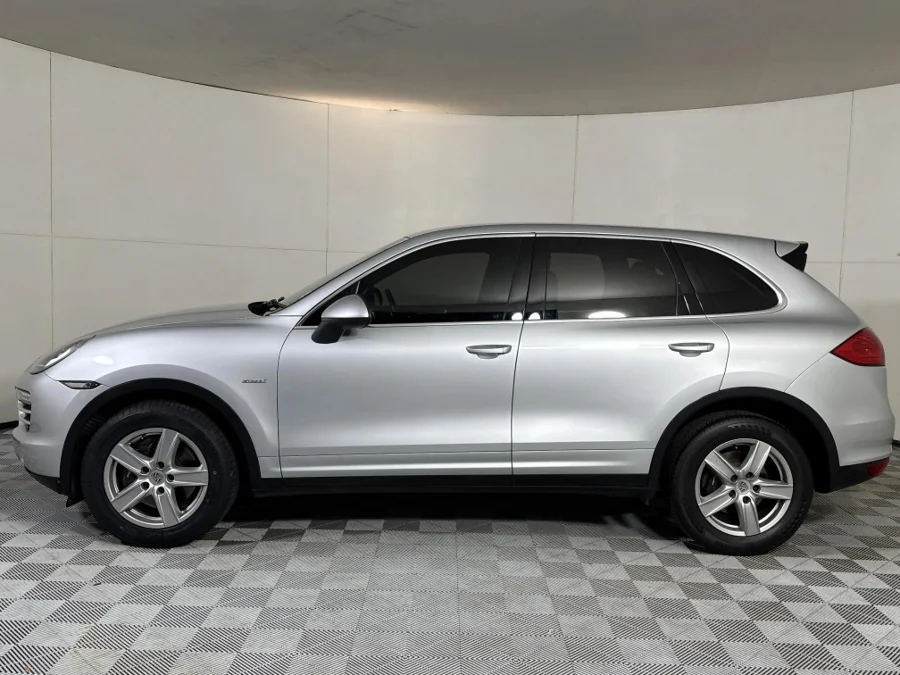 Used 2014 Porsche Cayenne diesel - WeBuyCars The Dome
