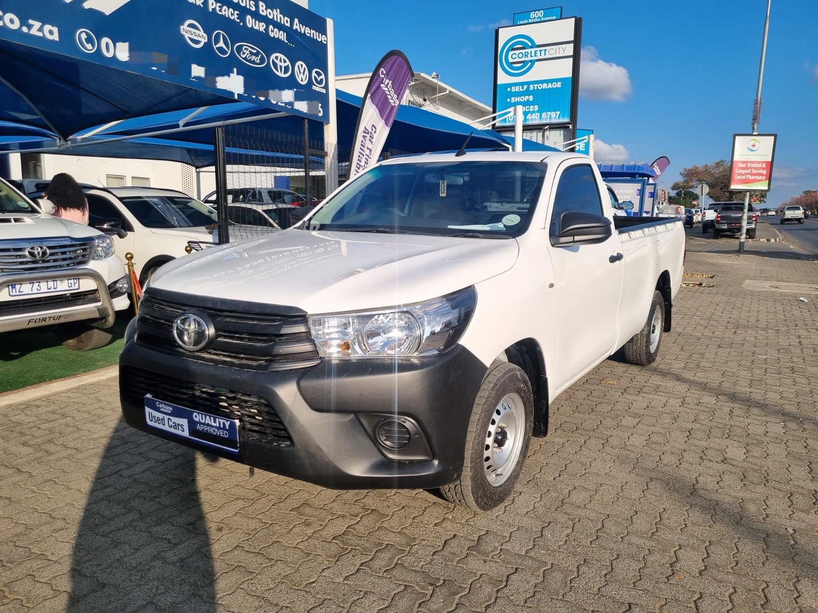 Used 2023 Toyota Hilux 2.0