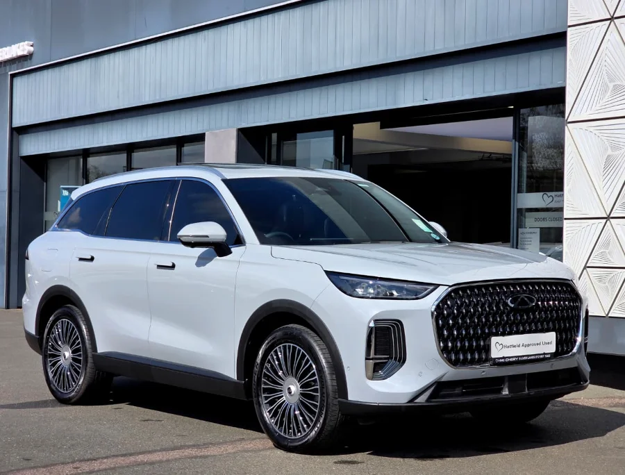 Used 2026 Chery Tiggo 9 1.5T CSH Plug-In Hybrid Vanguard AWD - Chery Silver Lakes Used 2026 Chery Tiggo 9 1.5T CSH Plug-In Hybrid Vanguard AWD - Chery Silver Lakes