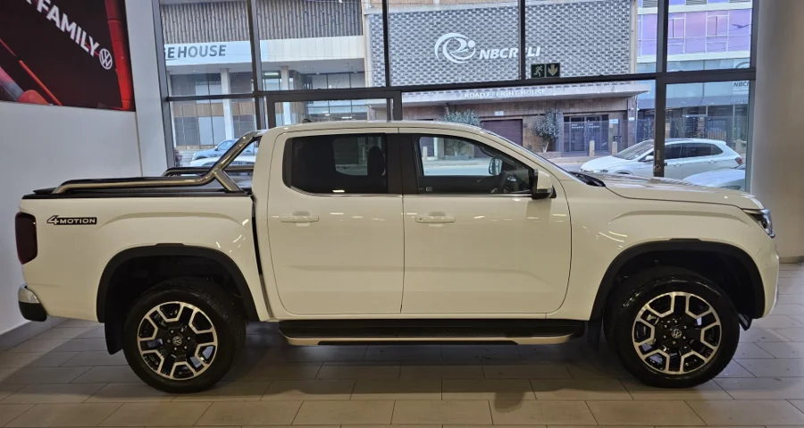 New 2026 Volkswagen Amarok 3.0TDI V6 double cab Style 4Motion - VW Braamfontein New New 2026 Volkswagen Amarok 3.0TDI V6 double cab Style 4Motion - VW Braamfontein New