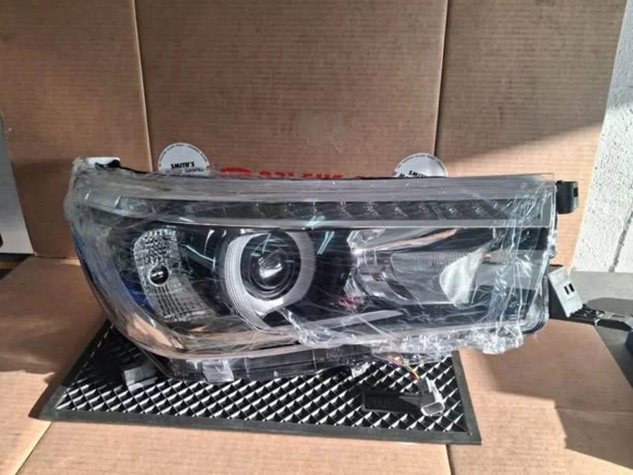 Lights for your vehicles - Smiths Motor Spares Lights for your vehicles - Smiths Motor Spares