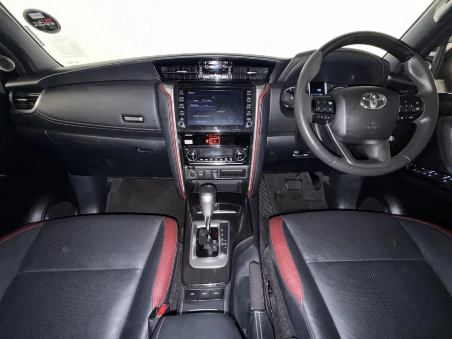 Used 2024 Toyota Fortuner 2.8GD-6 48V VX - WeBuyCars Durban