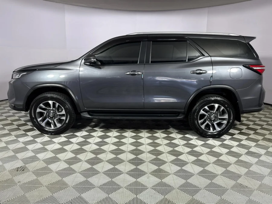 Used 2024 Toyota Fortuner 2.8GD-6 48V VX - WeBuyCars Durban
