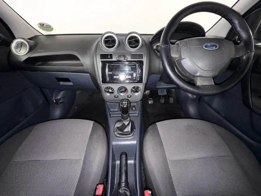Used 2015 Ford Ikon 1.6 Ambiente - WeBuyCars Durban