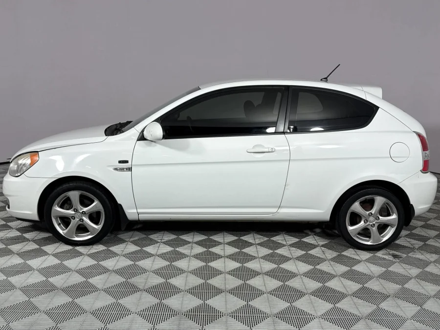 Used 2009 Hyundai Accent 1.6 SR 3-door - WeBuyCars Richmond