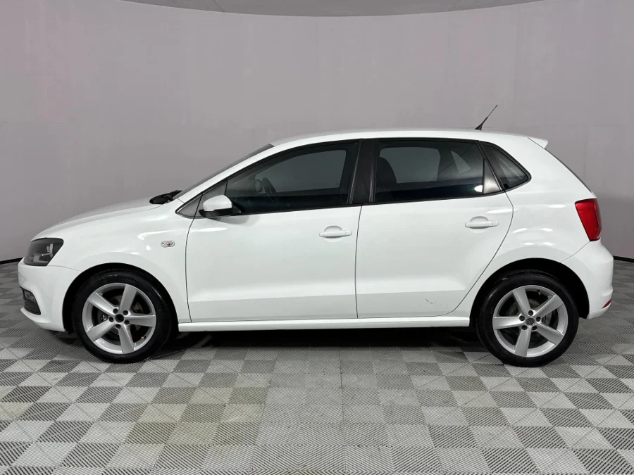 Used 2019 Volkswagen Polo Vivo hatch 1.6 Highline - WeBuyCars Gqeberha