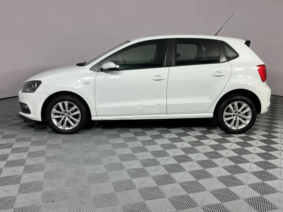 Used 2019 Volkswagen Polo Vivo hatch 1.6 Comfortline auto - WeBuyCars Lansdowne Used 2019 Volkswagen Polo Vivo hatch 1.6 Comfortline auto - WeBuyCars Lansdowne