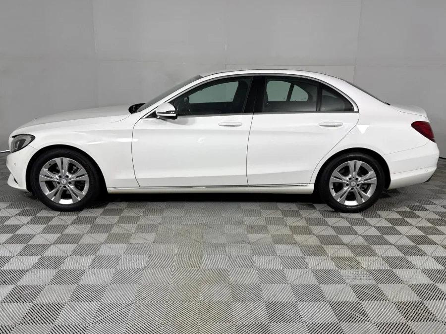 Used 2017 Mercedes-Benz C-Class C220d auto - WeBuyCars Silverlakes Used 2017 Mercedes-Benz C-Class C220d auto - WeBuyCars Silverlakes