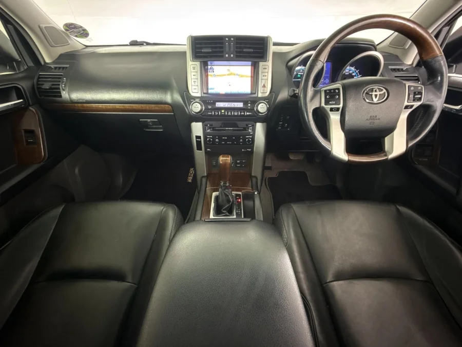 Used 2012 Toyota Land Cruiser Prado 3.0DT VX - WeBuyCars Riverhorse