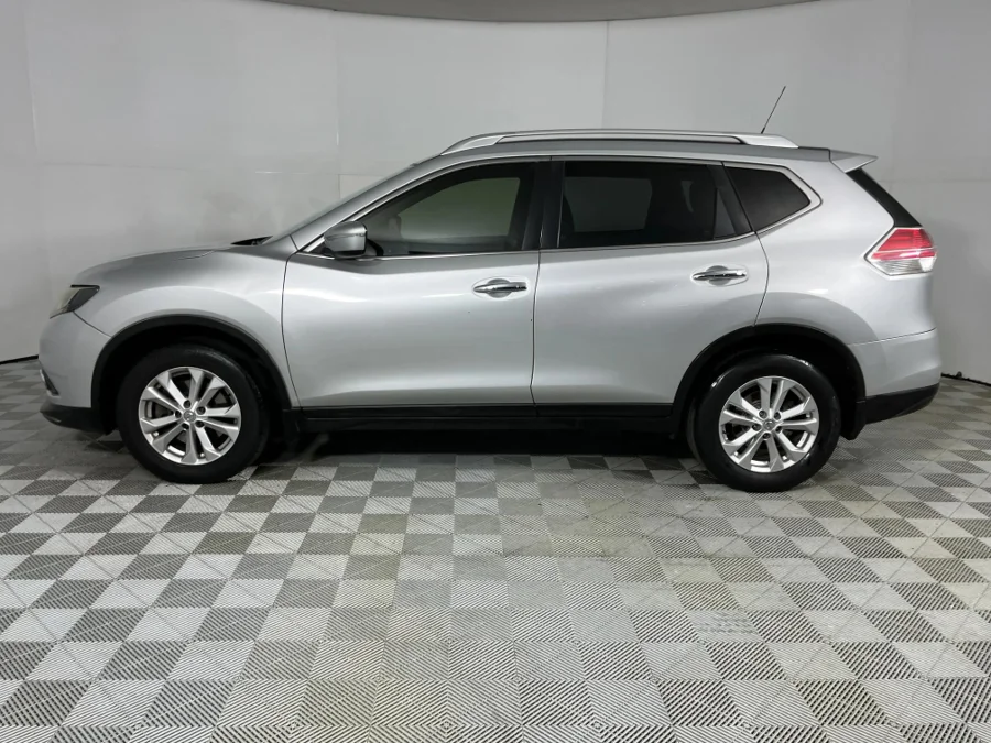 Used 2017 Nissan X-Trail 2.5 4x4 SE - WeBuyCars Silverlakes