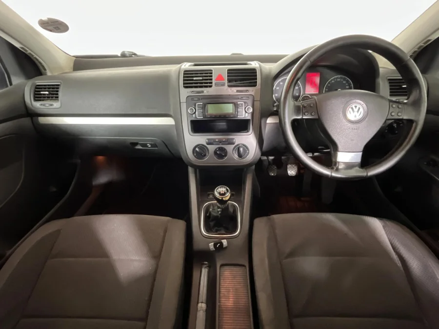 Used 2009 Volkswagen Golf 1.6 Comfortline - WeBuyCars The Dome