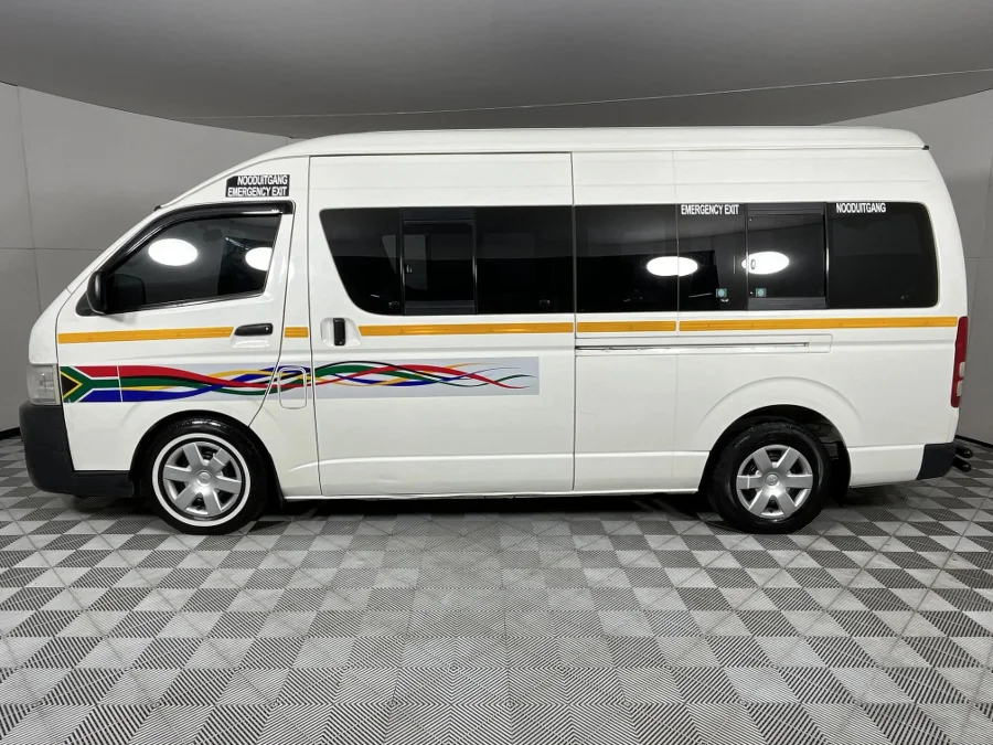 Used 2023 Toyota Quantum 2.5D-4D Ses-fikile - WeBuycars East London Used 2023 Toyota Quantum 2.5D-4D Ses-fikile - WeBuycars East London