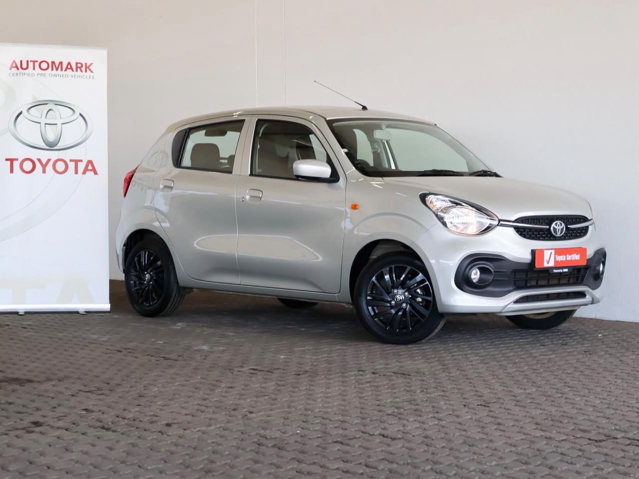 Used 2025 Toyota Vitz 1.0 XR manual