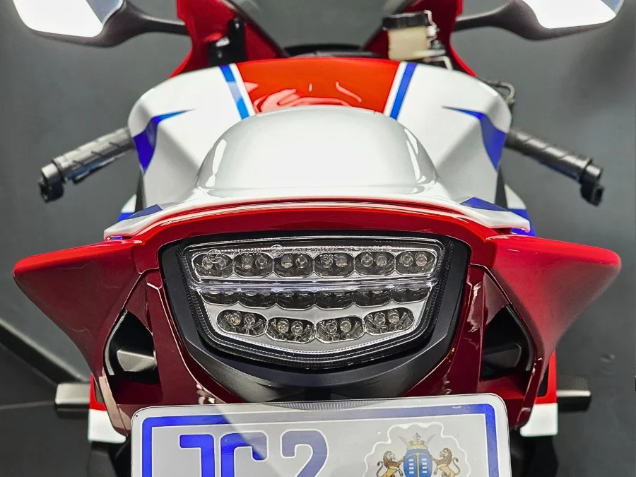 Preloaded Image 17