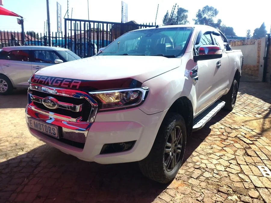 Used 2017 Ford Ranger 3.2TDCi SuperCab 4x4 XLT auto - E Motors Used 2017 Ford Ranger 3.2TDCi SuperCab 4x4 XLT auto - E Motors