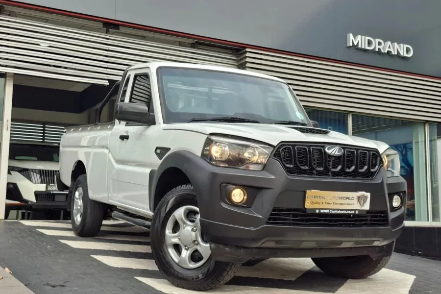 Used 2022 Mahindra Pik Up 2.2CRDe single cab S4 - Capital Auto World Used 2022 Mahindra Pik Up 2.2CRDe single cab S4 - Capital Auto World