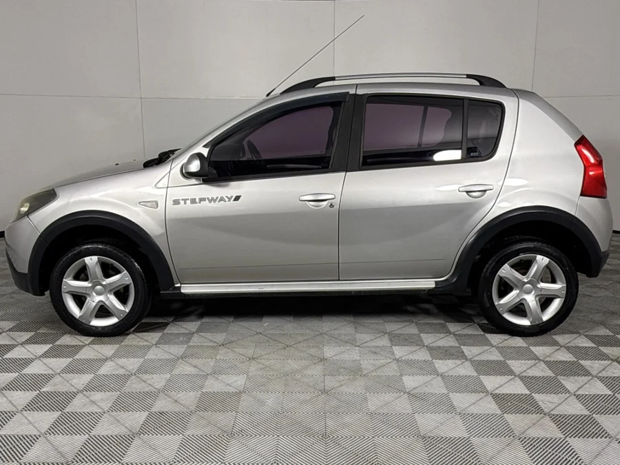 Used 2012 Renault Sandero Stepway 1.6 - WeBuycars East London Used 2012 Renault Sandero Stepway 1.6 - WeBuycars East London