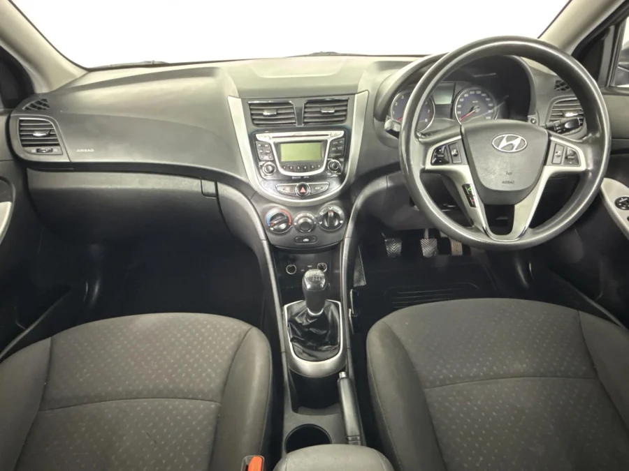 Used 2015 Hyundai Accent hatch 1.6 Fluid - WeBuyCars The Dome